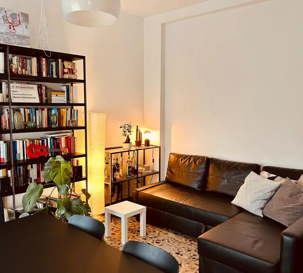 Cozy Apartment In Nw Milan